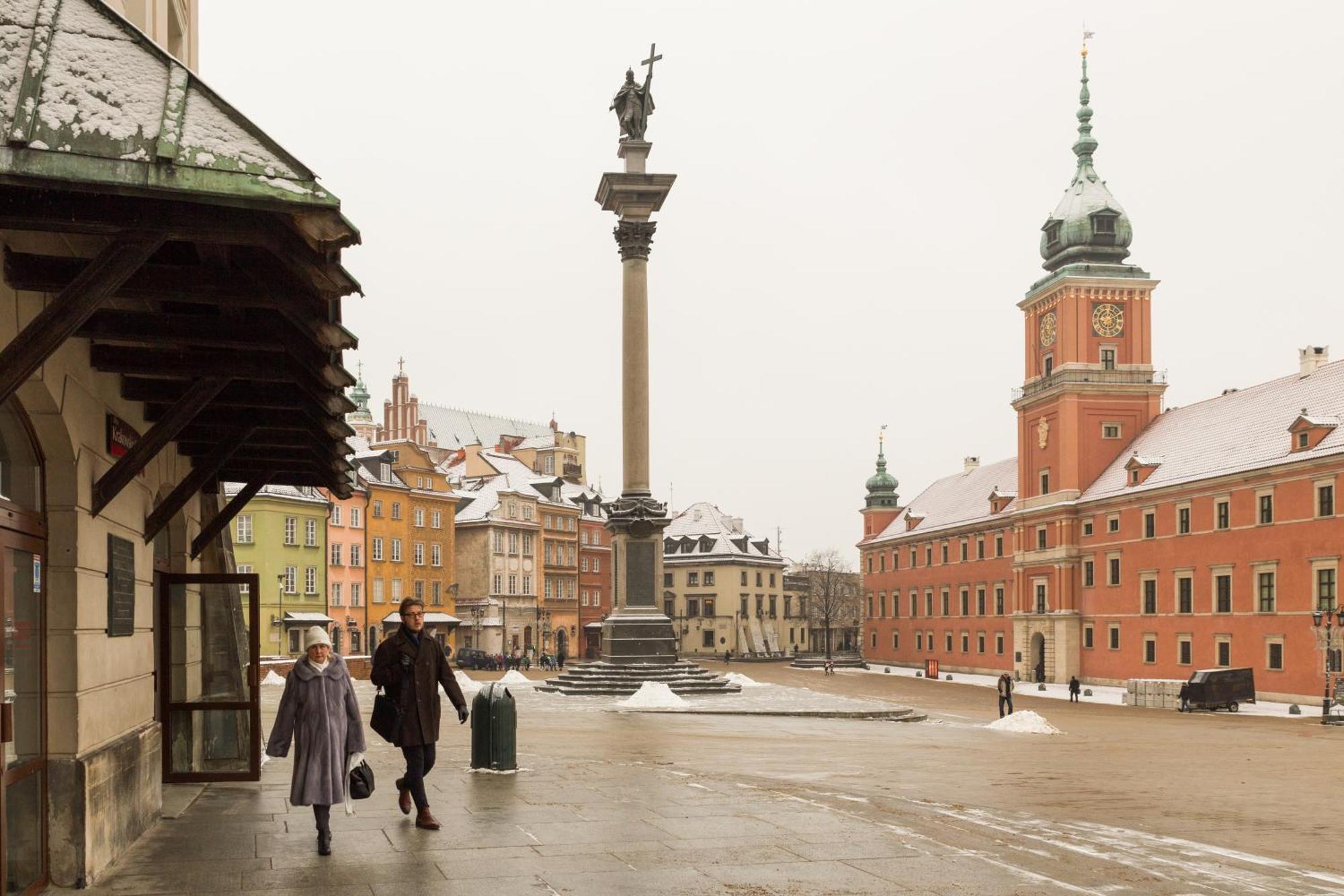 Lovely In The Old Town Apartment