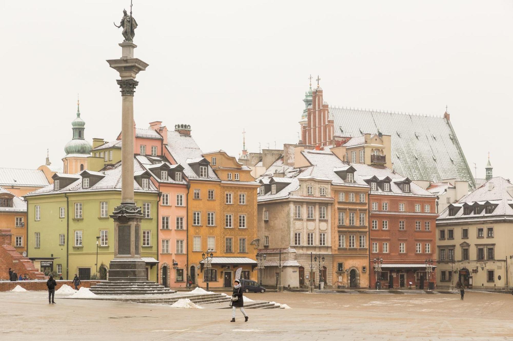 Lovely In The Old Town Apartment